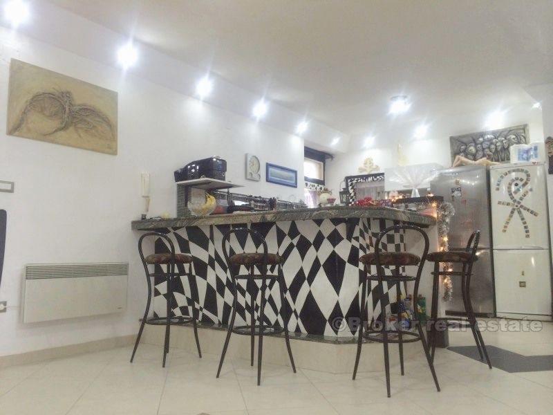 miasto Split, Apartament z czterema sypialniami