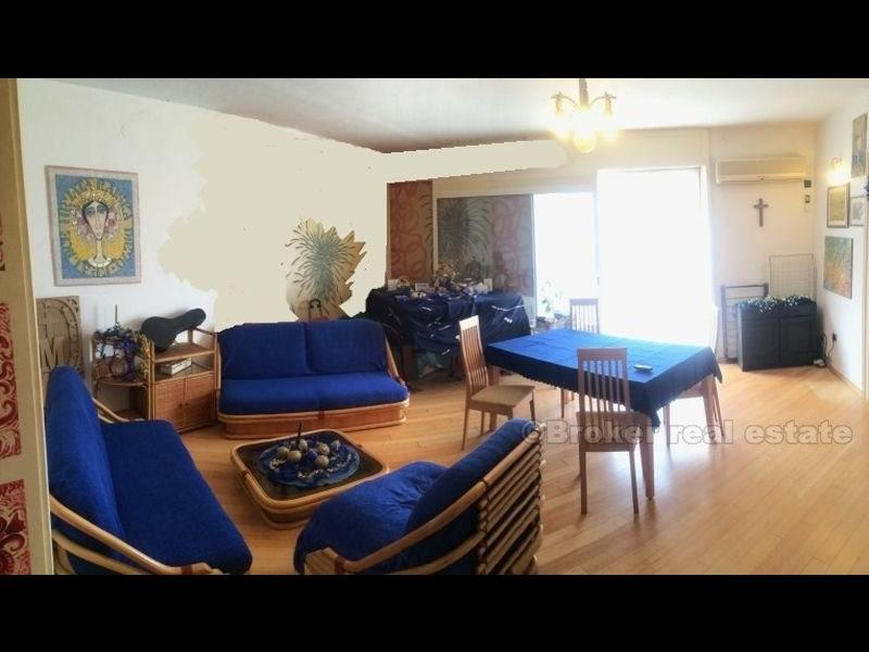 miasto Split, Apartament z czterema sypialniami
