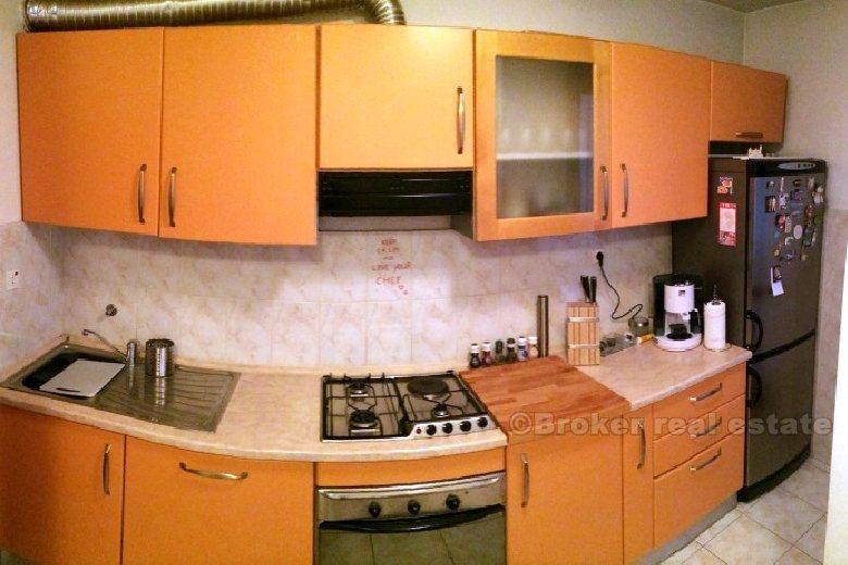 città di Spalato, confortevole appartamento di due camere da letto