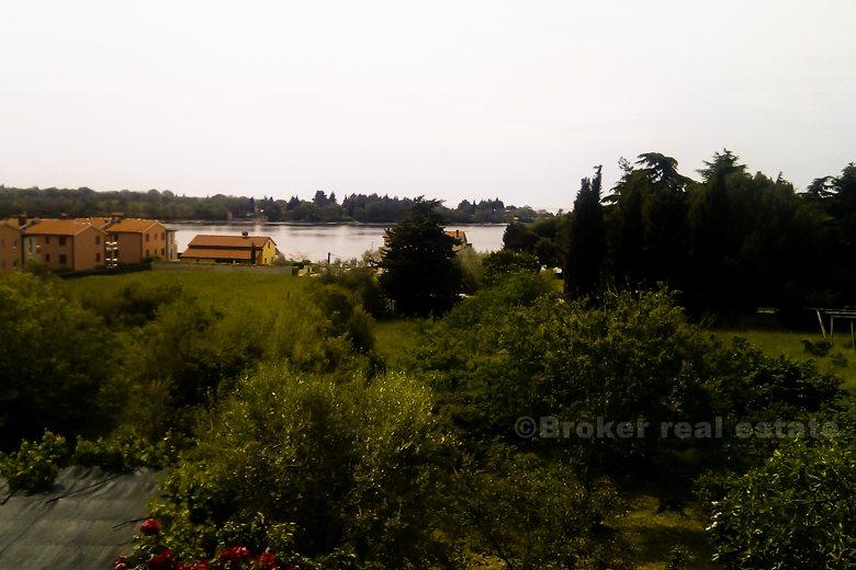 blisko Umag. Wolnostojący dom jednorodzinny