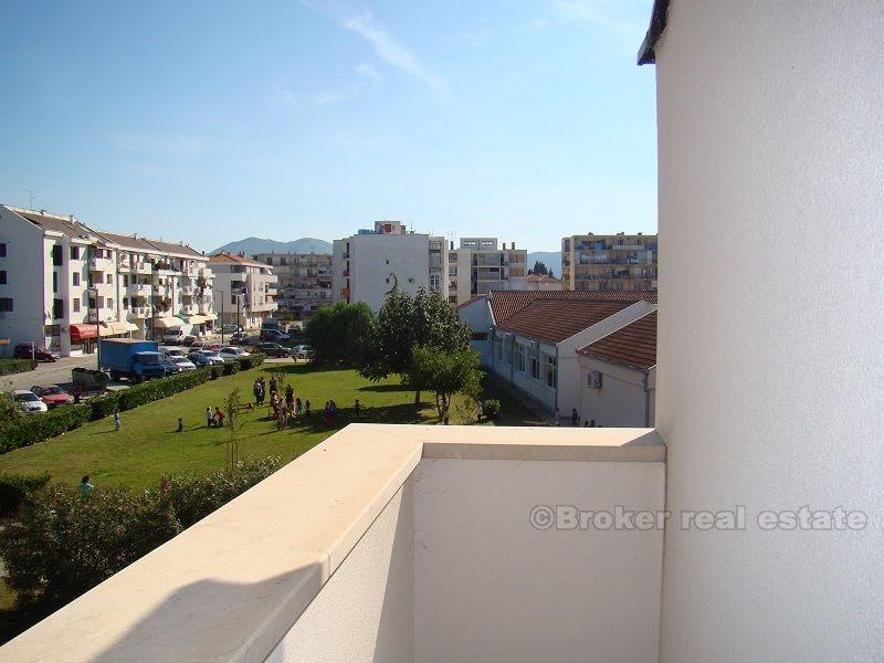 Lukke til Ploce. 2 leiligheter til salgs