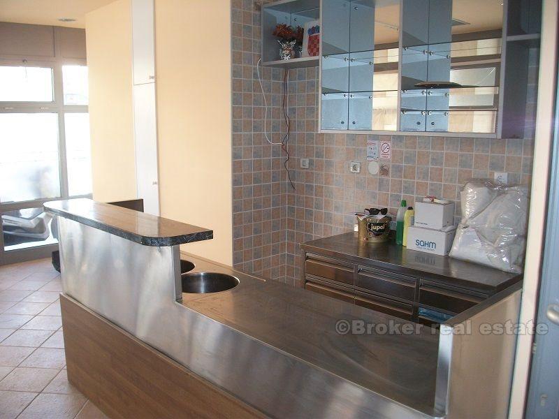 Split. Caffee bar/fast food