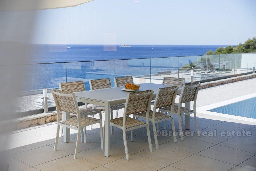 Près de Trogir, villa exclusive avec vue sur la mer