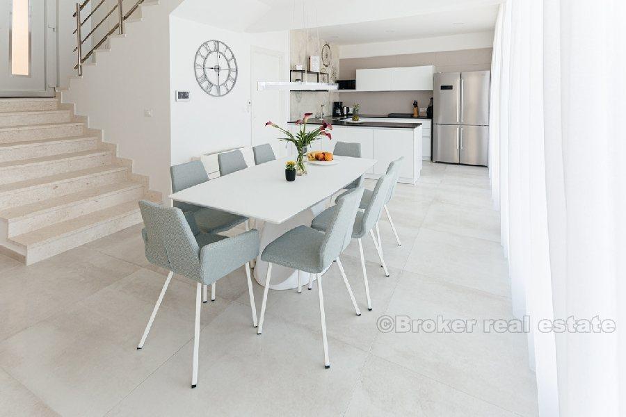 Nær Trogir, eksklusiv villa med utsikt over havet