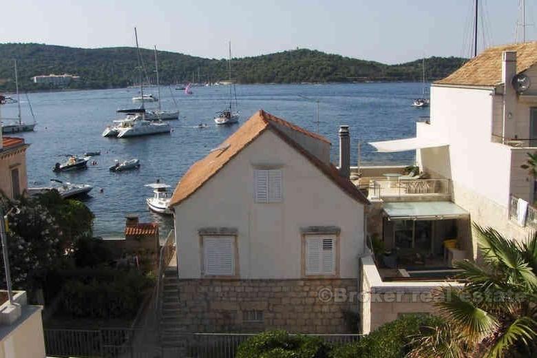 øya Vis, hus til salgs