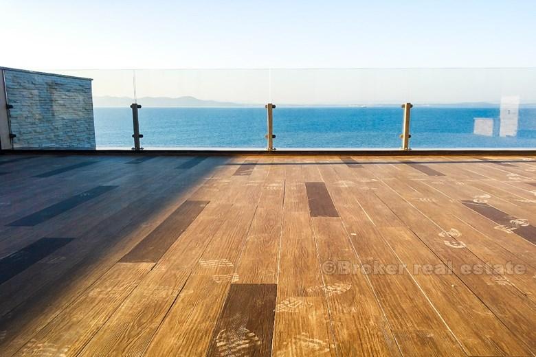 koło Zadaru willi nad morzem