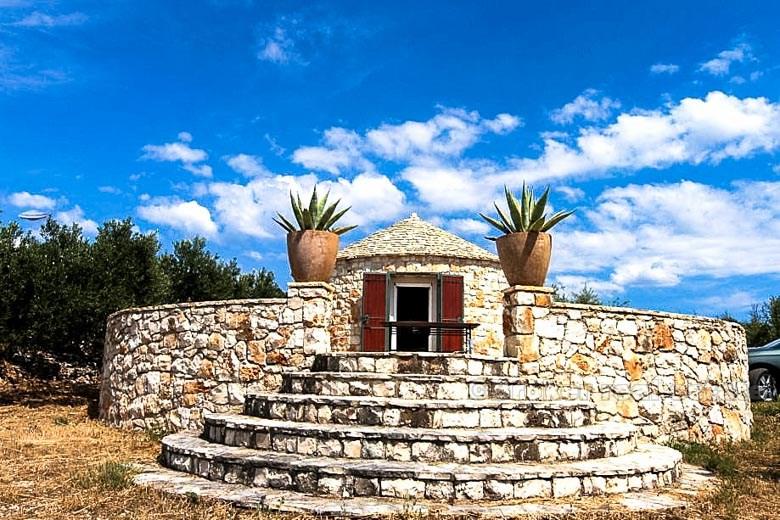 island of Brac 2 houses