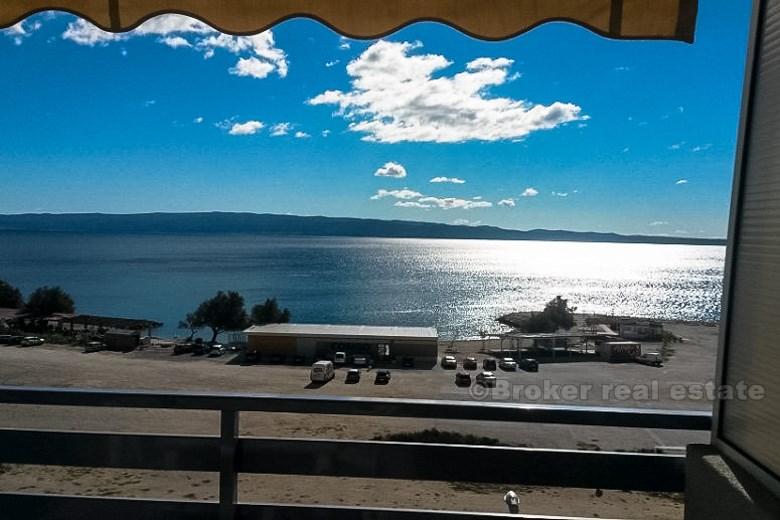 Podział miasta. Apartament z trzema sypialniami