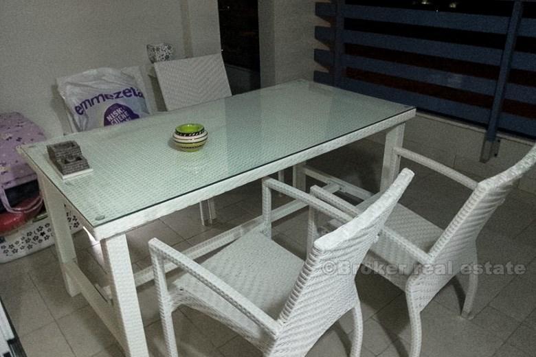 Podział miasta. Apartament z trzema sypialniami