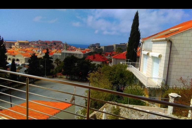 Dubrovnik - House with a beautiful view of Dubrovnik