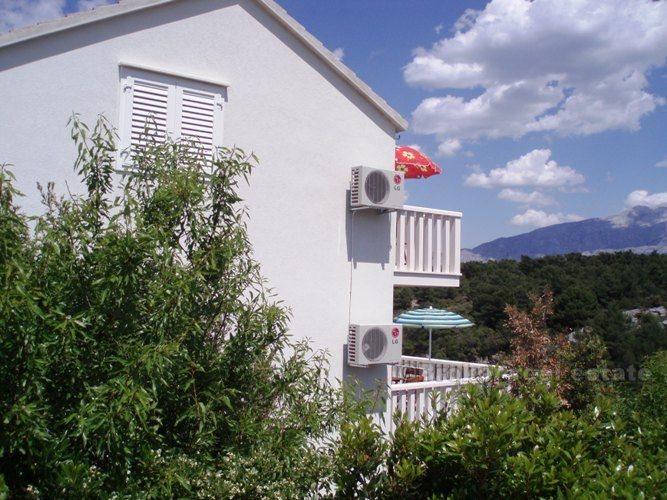 ostrov Brač - Dom s výhľadom na more