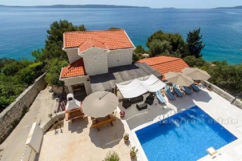 wyspa Ciovo. Luksusowy apartament w nowo wybudowanej willi