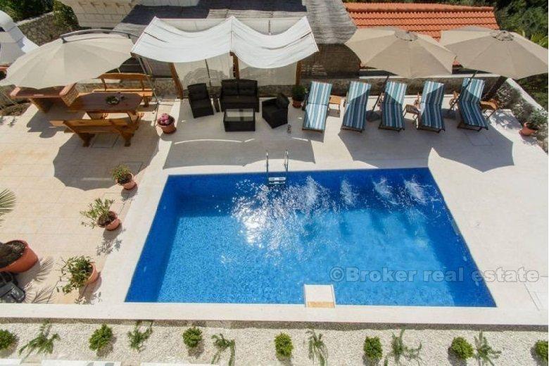 wyspa Ciovo. Luksusowy apartament w nowo wybudowanej willi