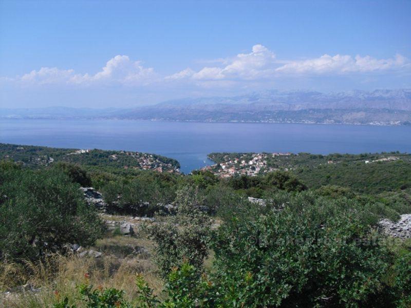 Île de Brac - maison en construction