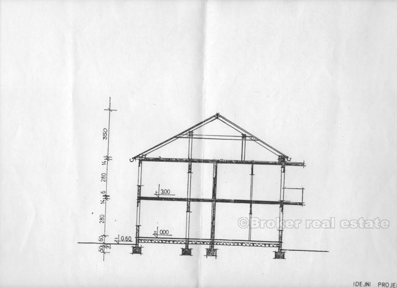Île de Brac - maison en construction
