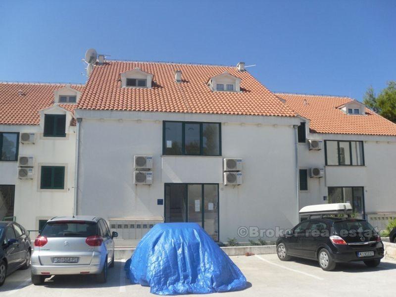 île de Brac, appartement avec vue sur la mer