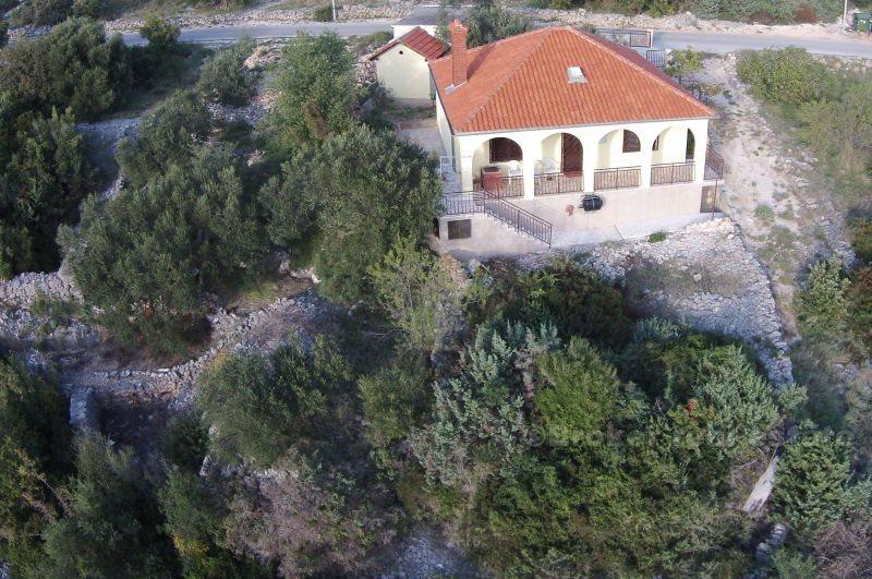 Vicino a Rogoznica, casa con vista panoramica