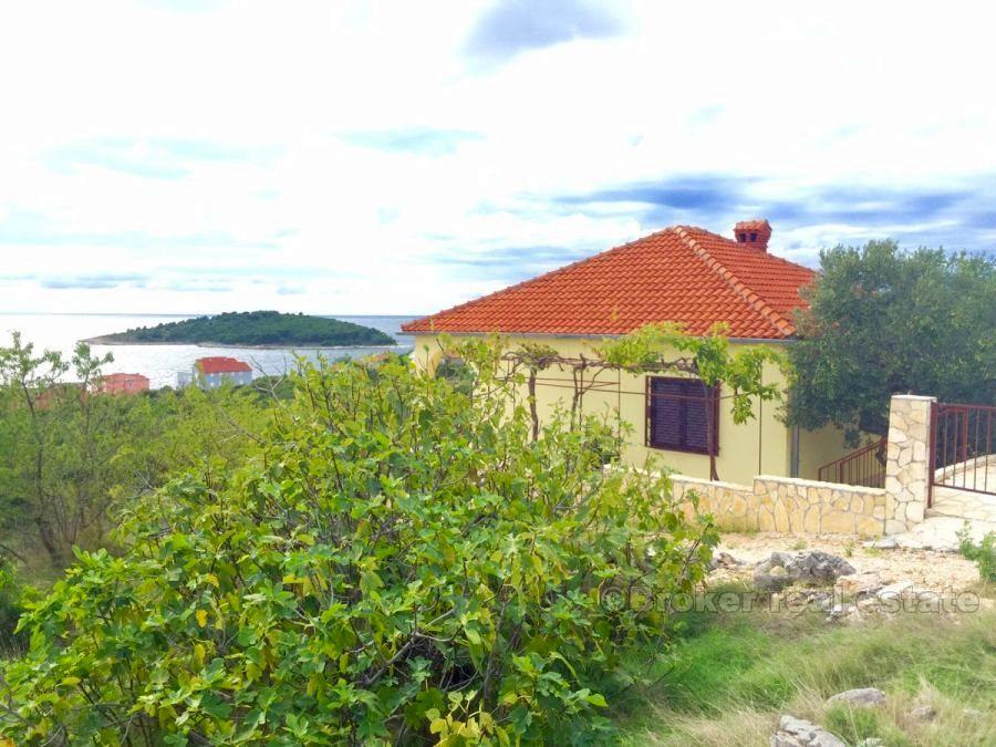 W pobliżu Rogoznicy, dom z widokiem panoramicznym