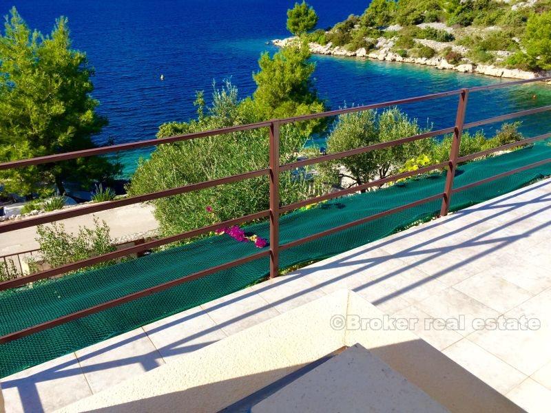 Rogoznica området. Vakre hus, ved sjøen