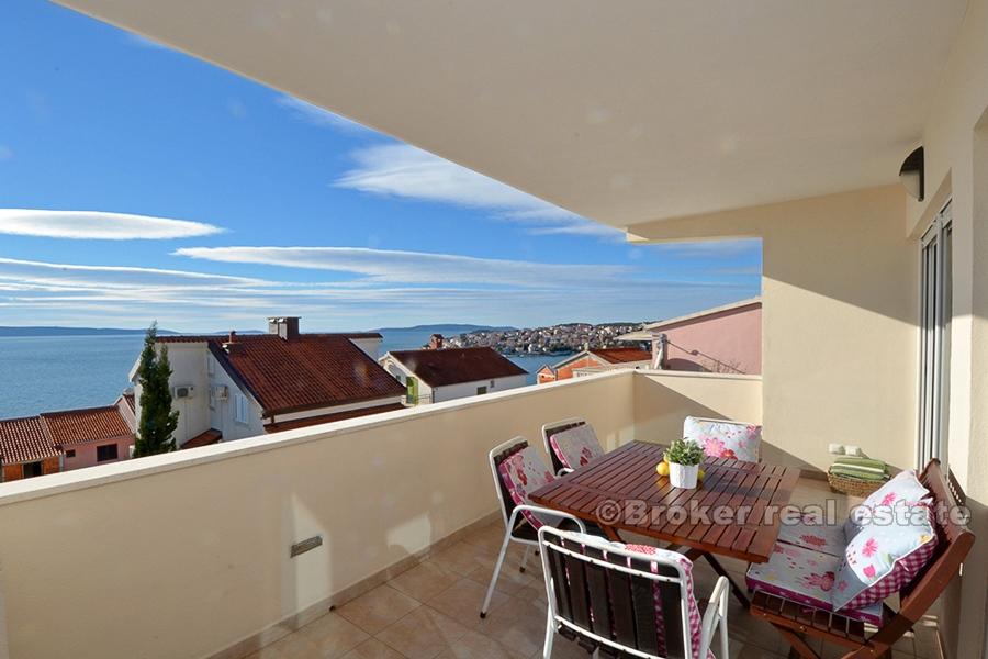 Ciovo - Detached house with swimming pool and sea view