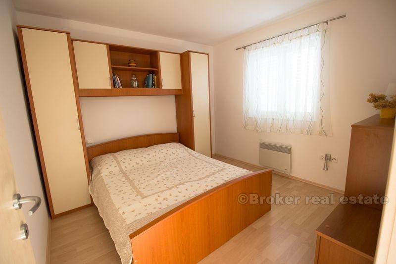 Vodice. Flat on the ground floor