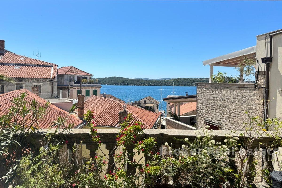 Sibenik, mieszkanie o powierzchni 80m2 plus taras o powierzchni 30m2