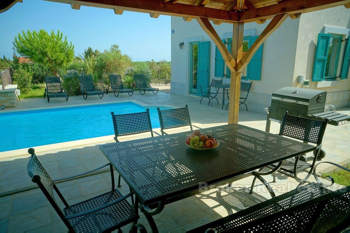 øya Ugljan, luksuriøse villaer