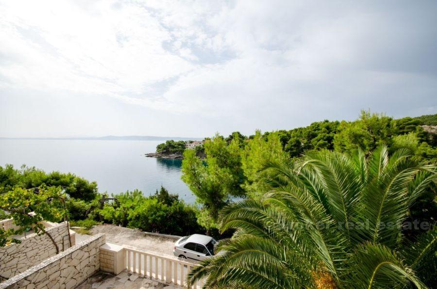 wyspa Brac, wolnostojący dom nad morzem