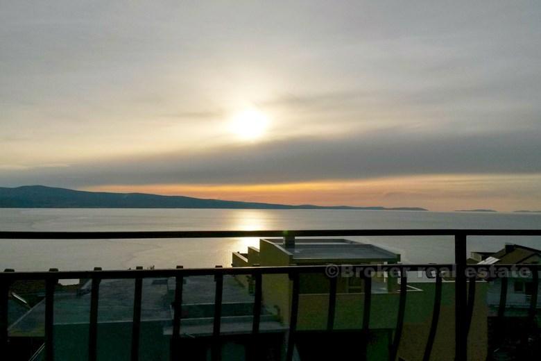 w pobliżu Omis, dom