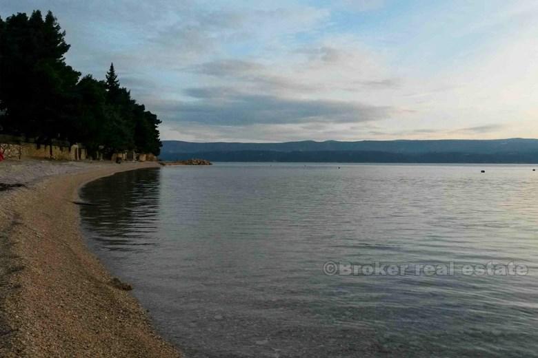 nedaleko Omiše, dům