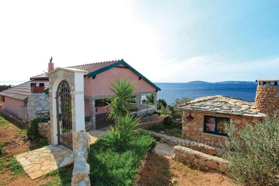 Péninsule de Peljesac - Maison de famille complètement nouvelle et modernisée