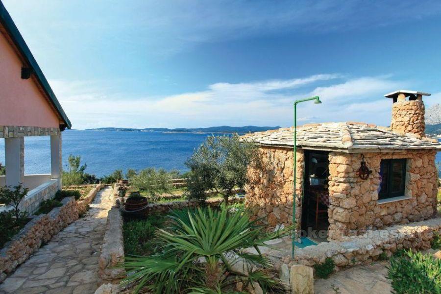 Péninsule de Peljesac - Maison de famille complètement nouvelle et modernisée