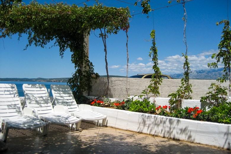 Novigrad, vicino a Zara, appartamento con tre camere da letto