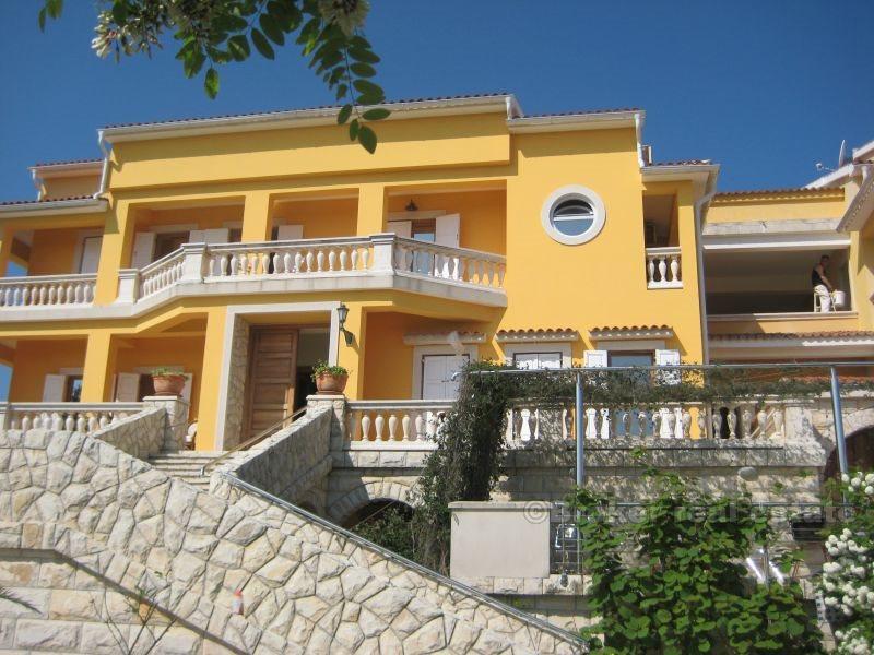 Mali Losinj. Villa w pobliżu pięknych plaż
