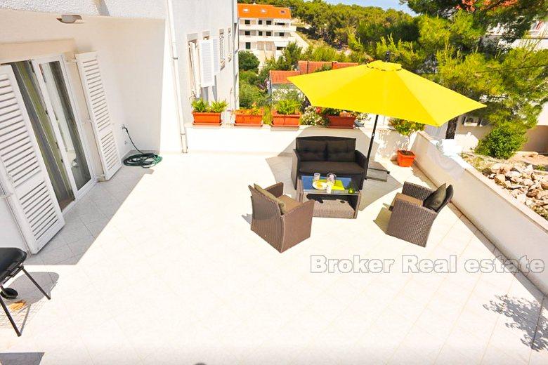 île de Brac. Appartement nouvellement décorée