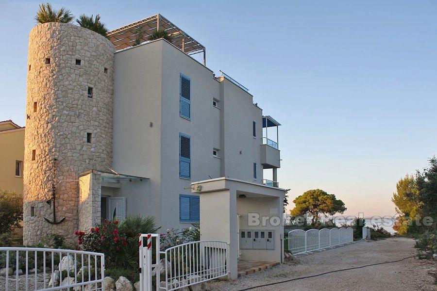 Zadar, apartmani u novoj vili