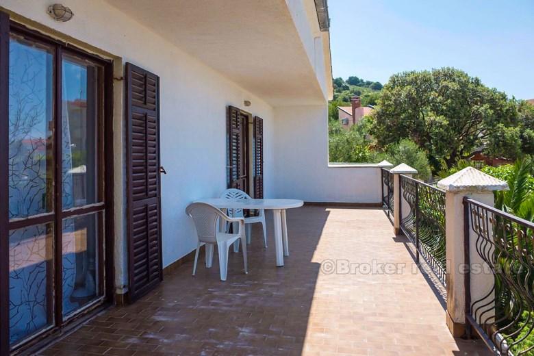 Rogoznica area, house with sea view