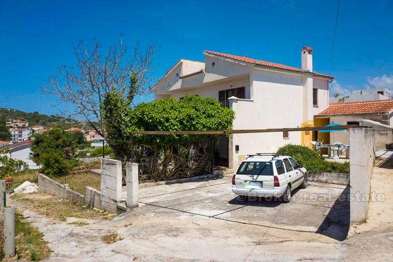 Rogoznica area, house with sea view