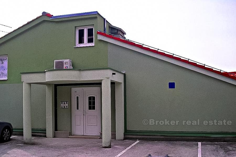 W pobliżu Makarskiej, mieszkanie