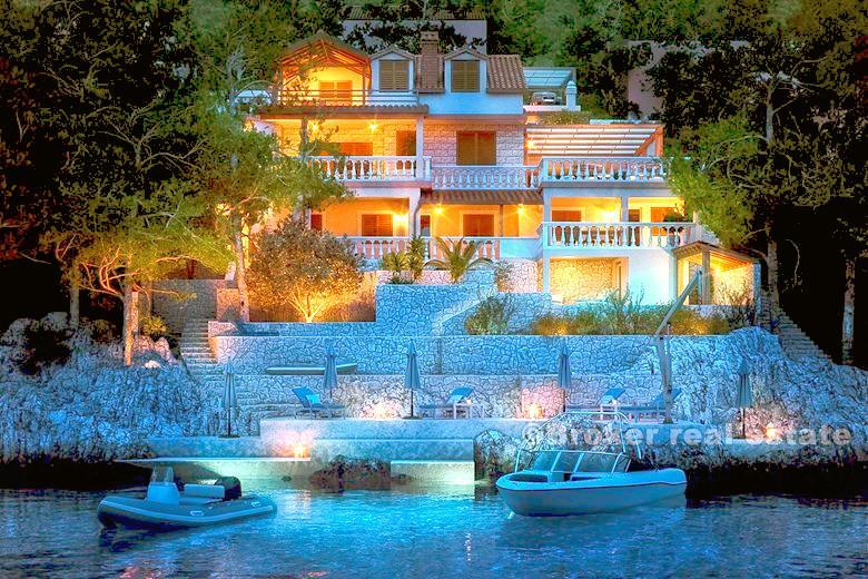 wyspa Korčula, willa nad morzem z basenem