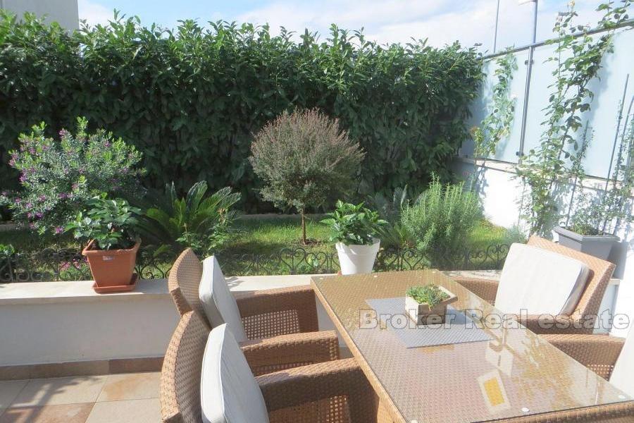 byen Split, komfortabelt roms leilighet