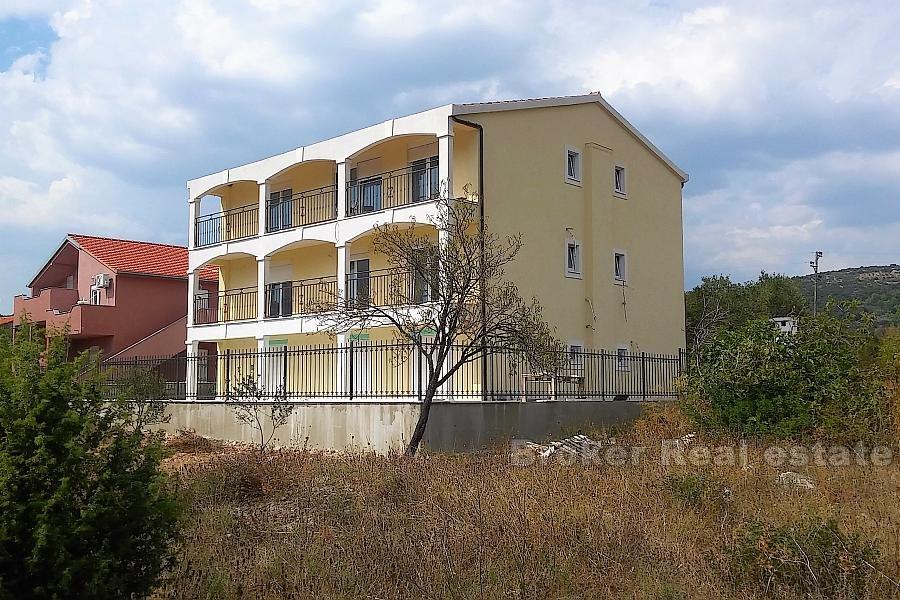 Trogir - Nytt hus med 7 lägenheter