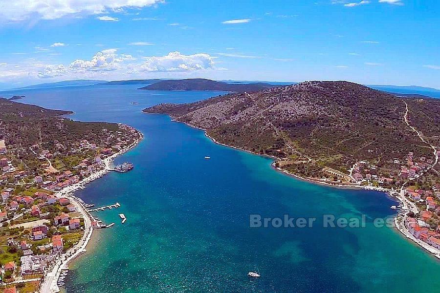 Trogir - Nytt hus med 7 lägenheter