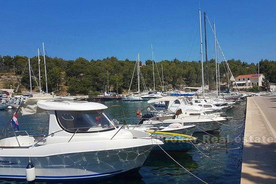 Wyspa Brac, apartament z dwiema sypialniami