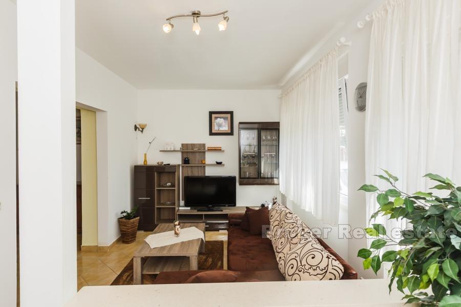 Kastela - Appartamento con due camere da letto