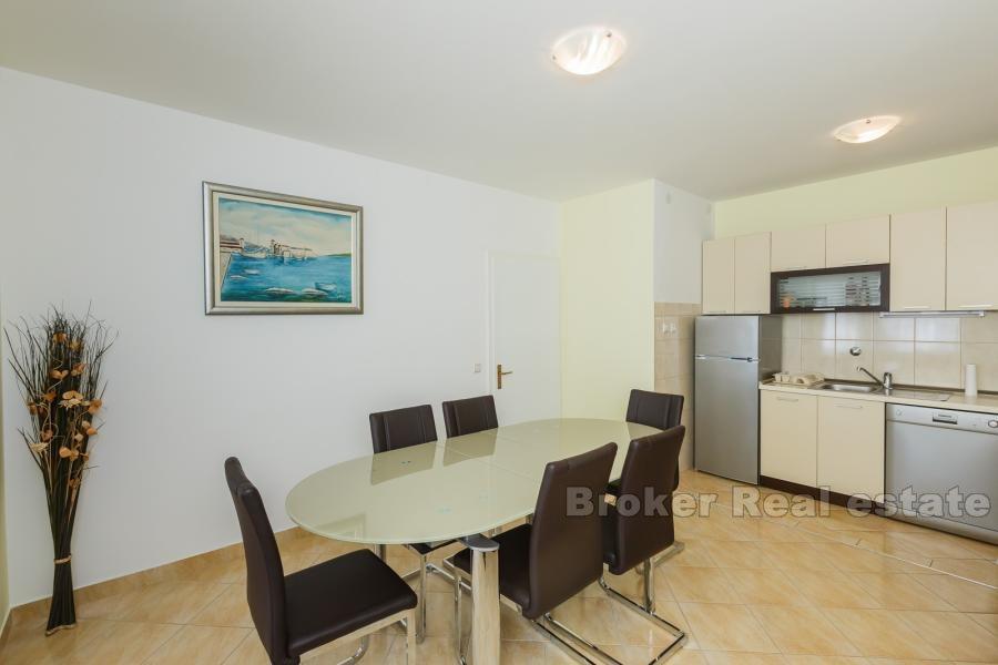 Kastela - Appartamento con due camere da letto