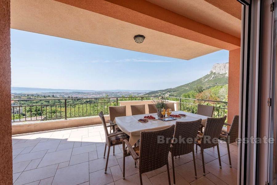 W pobliżu Splitu, luksusowa willa ze wspaniałym widokiem