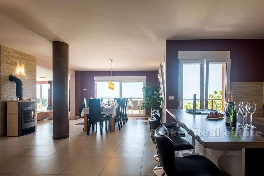 W pobliżu Splitu, luksusowa willa ze wspaniałym widokiem