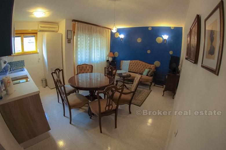 Split, Spinut, nyinnredet, komfortabel leilighet