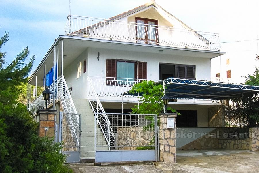 ostrov Hvar, rodinný dům, s výhledem na moře
